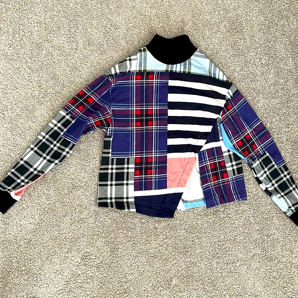 Bold pattern multicolored sweater